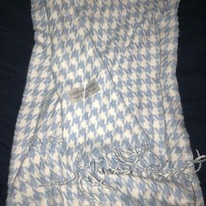 Never worn scarf, can be bundled with others